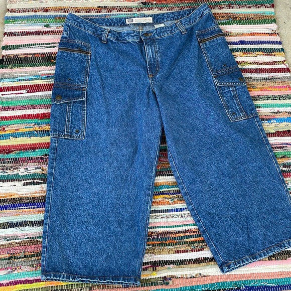 Vintage Faded Glory Cargo Denim Capri Jeans-#1936+ - Picture 7 of 12